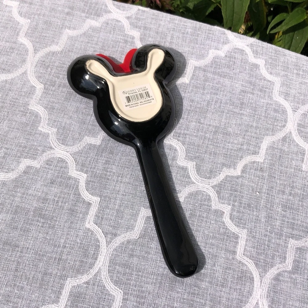 DISNEY ceramic Minnie spoon rest & XL Disney sayings black & white ceramic mug